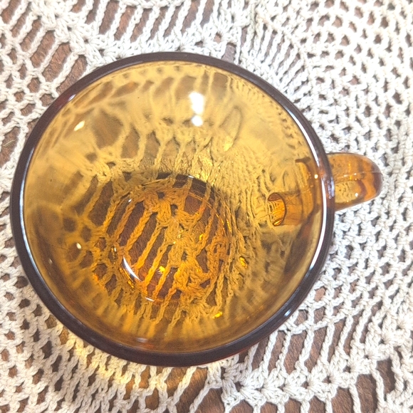 Vintage Indiana Sunburst Amber Glass cup with handle - Picture 3 of 5
